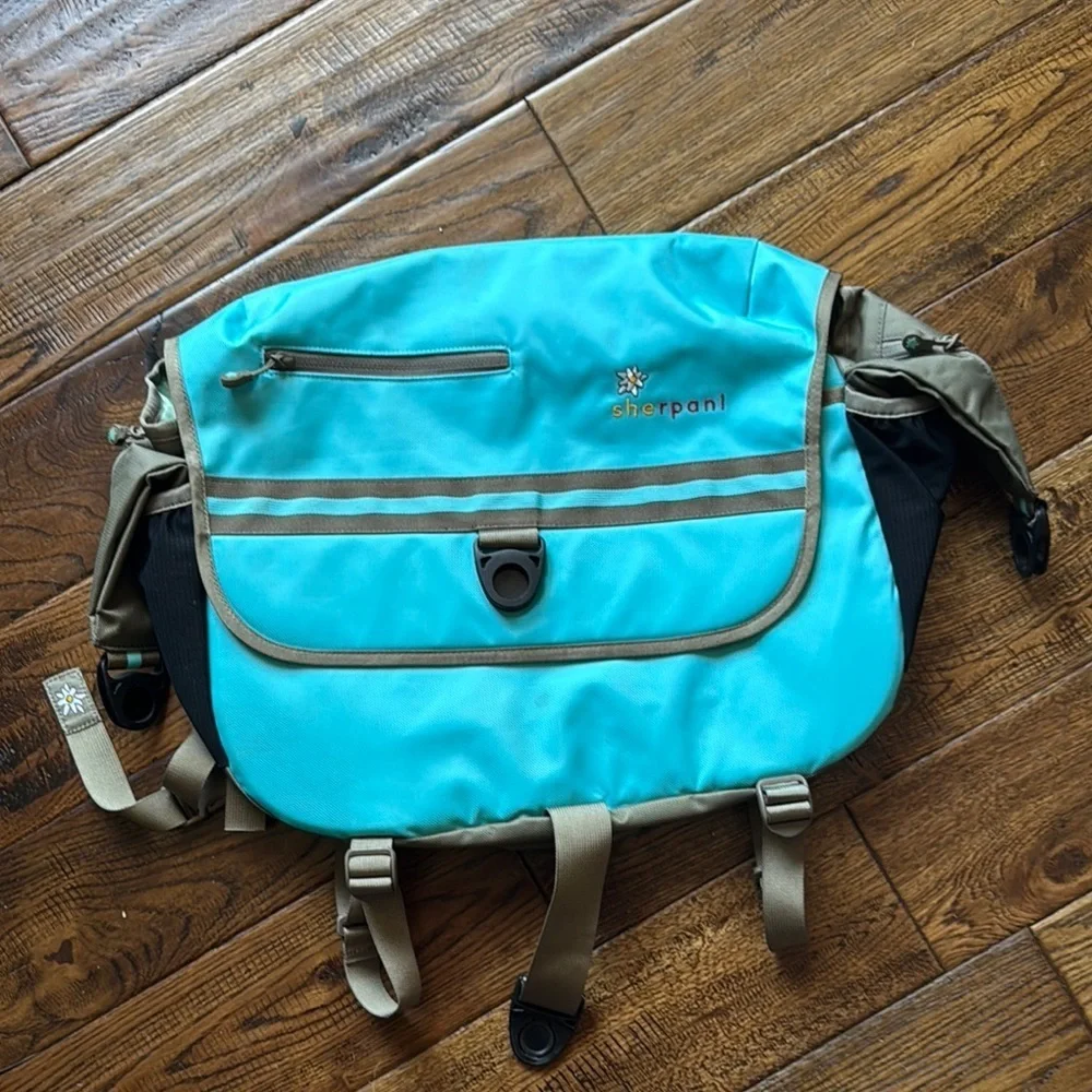 Sherpani Blue and Tan Diaper Bag